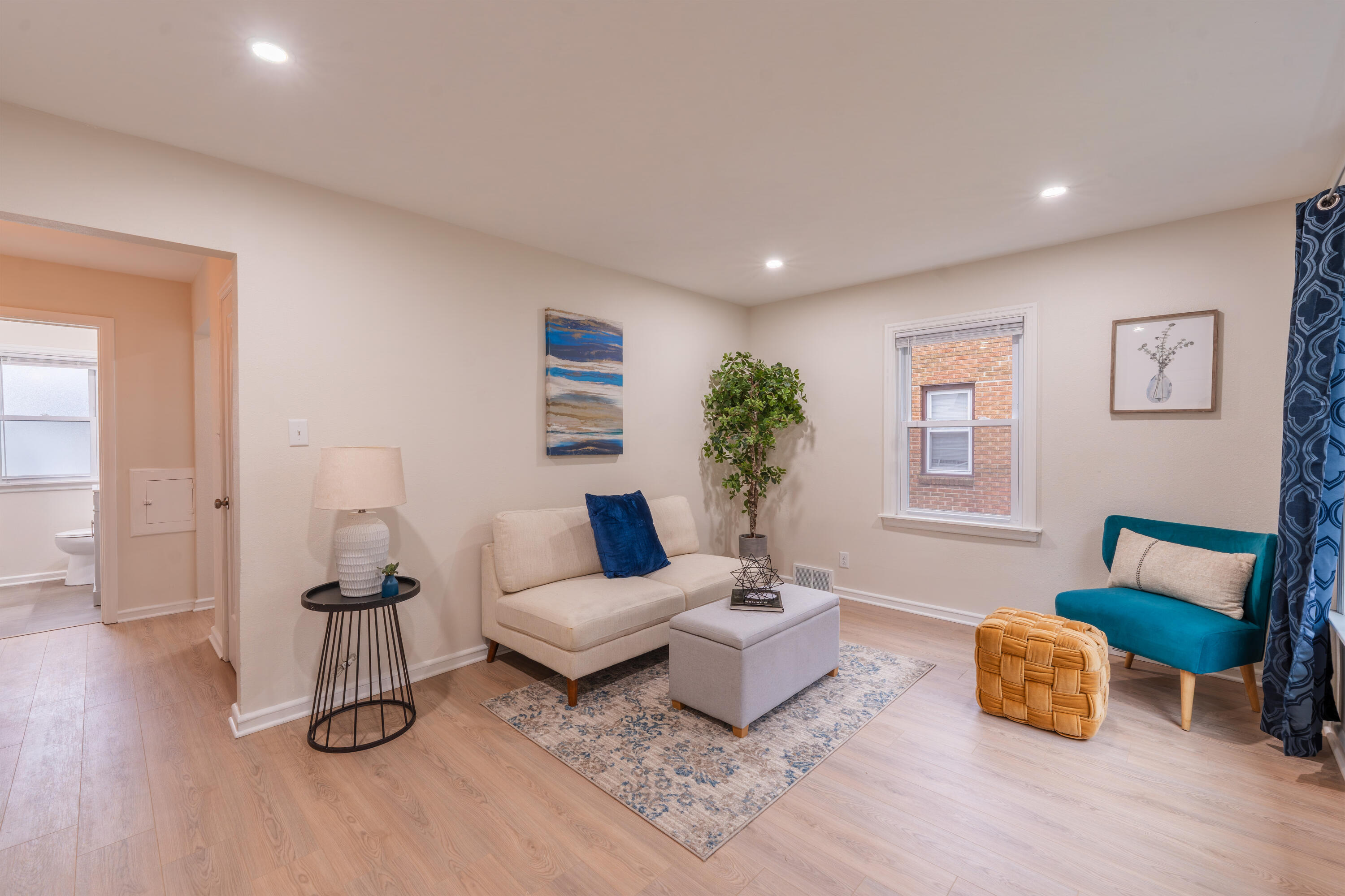 4322 North 54th Street Milwaukee, WI 53216 - Photo 5 of 21 DSC00738-HDR