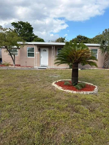 $2,500 | 1563 Northeast 51st Street, Pompano Beach, FL 33064