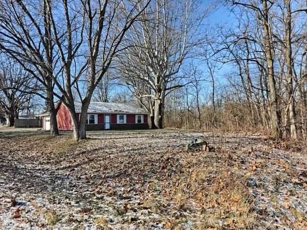 $1,895 | 5791 North Vinton Hills Drive, Fairland, IN 46126