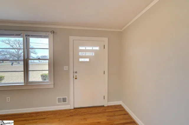 $299,900 | 7998 Moorefield Memorial Highway, Liberty, SC 29657