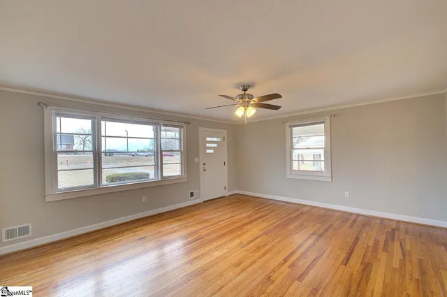 $299,900 | 7998 Moorefield Memorial Highway, Liberty, SC 29657