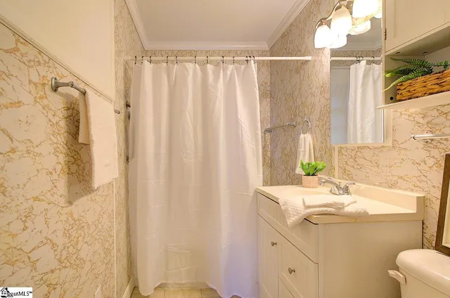 $299,900 | 7998 Moorefield Memorial Highway, Liberty, SC 29657