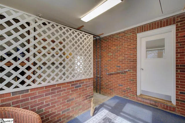 $299,900 | 7998 Moorefield Memorial Highway, Liberty, SC 29657