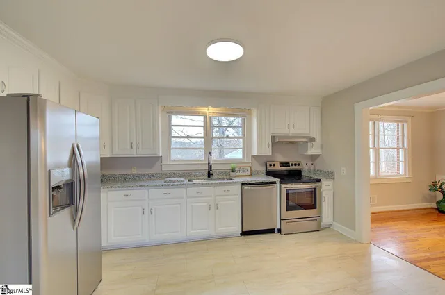 $299,900 | 7998 Moorefield Memorial Highway, Liberty, SC 29657