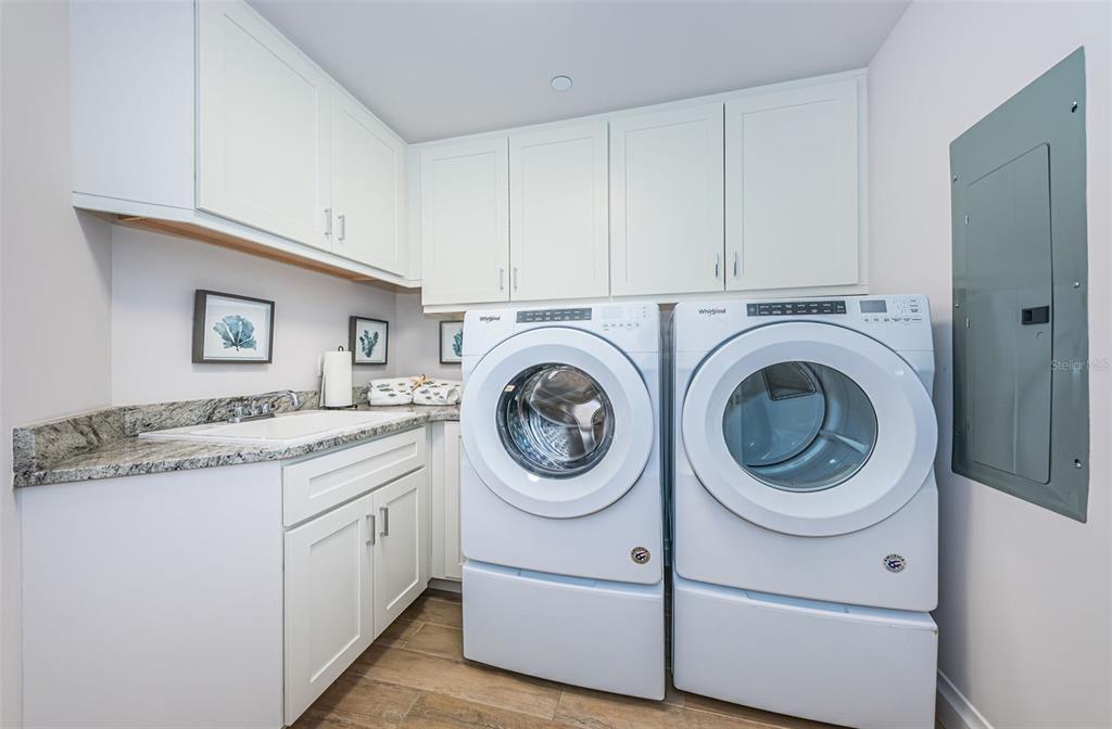 795 Collany Road, Unit 302 Tierra Verde, FL 33715 - Photo 52 of 71 Gallery Image 52