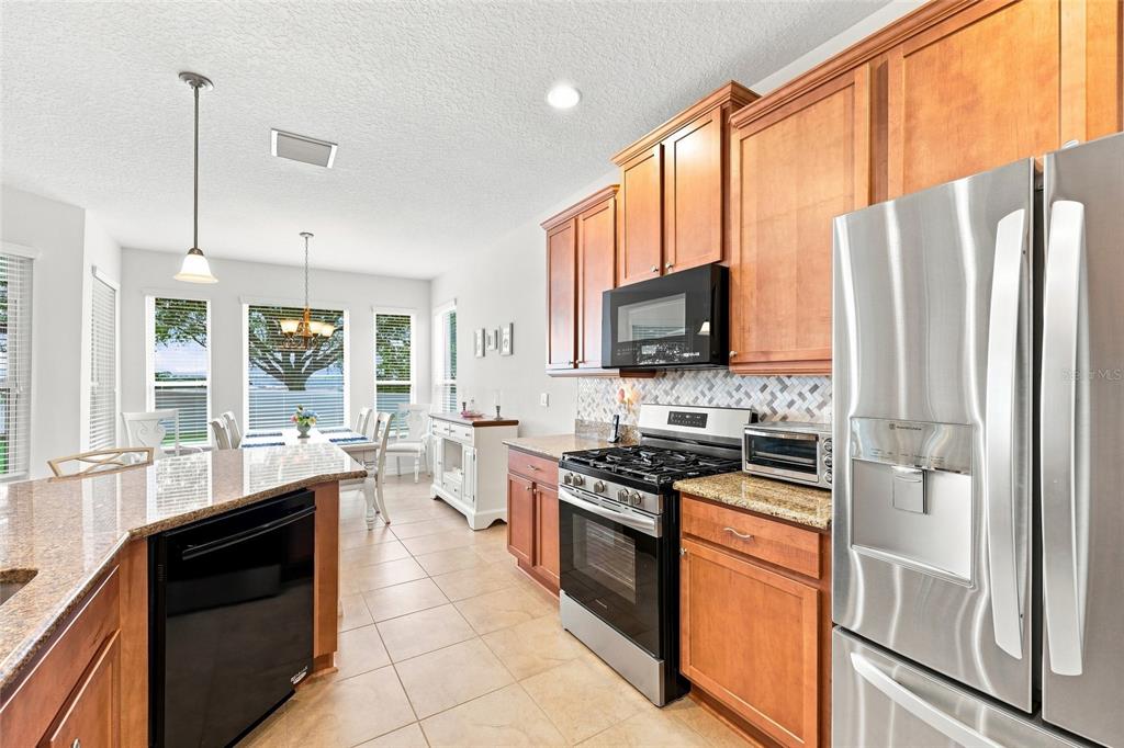 381 Silver Maple Road Groveland, FL 34736 - Photo 13 of 46 Gallery Image 13