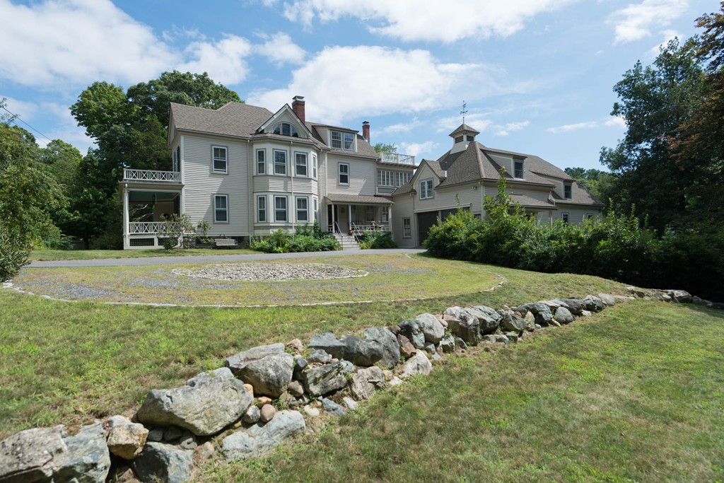 348 Boston Post Road Weston, MA 02493 - Photo 22 of 30