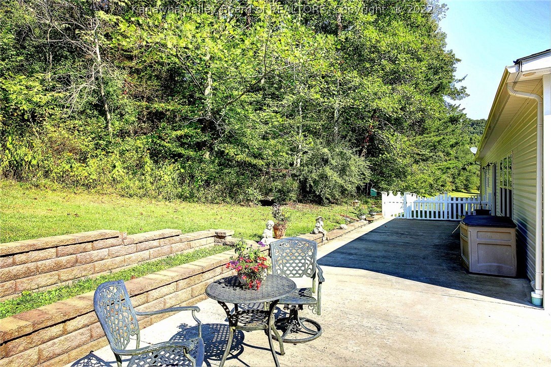 226 Mollygrove Road St. Albans, WV 25177 - Photo 20 of 43 Gallery Image 20