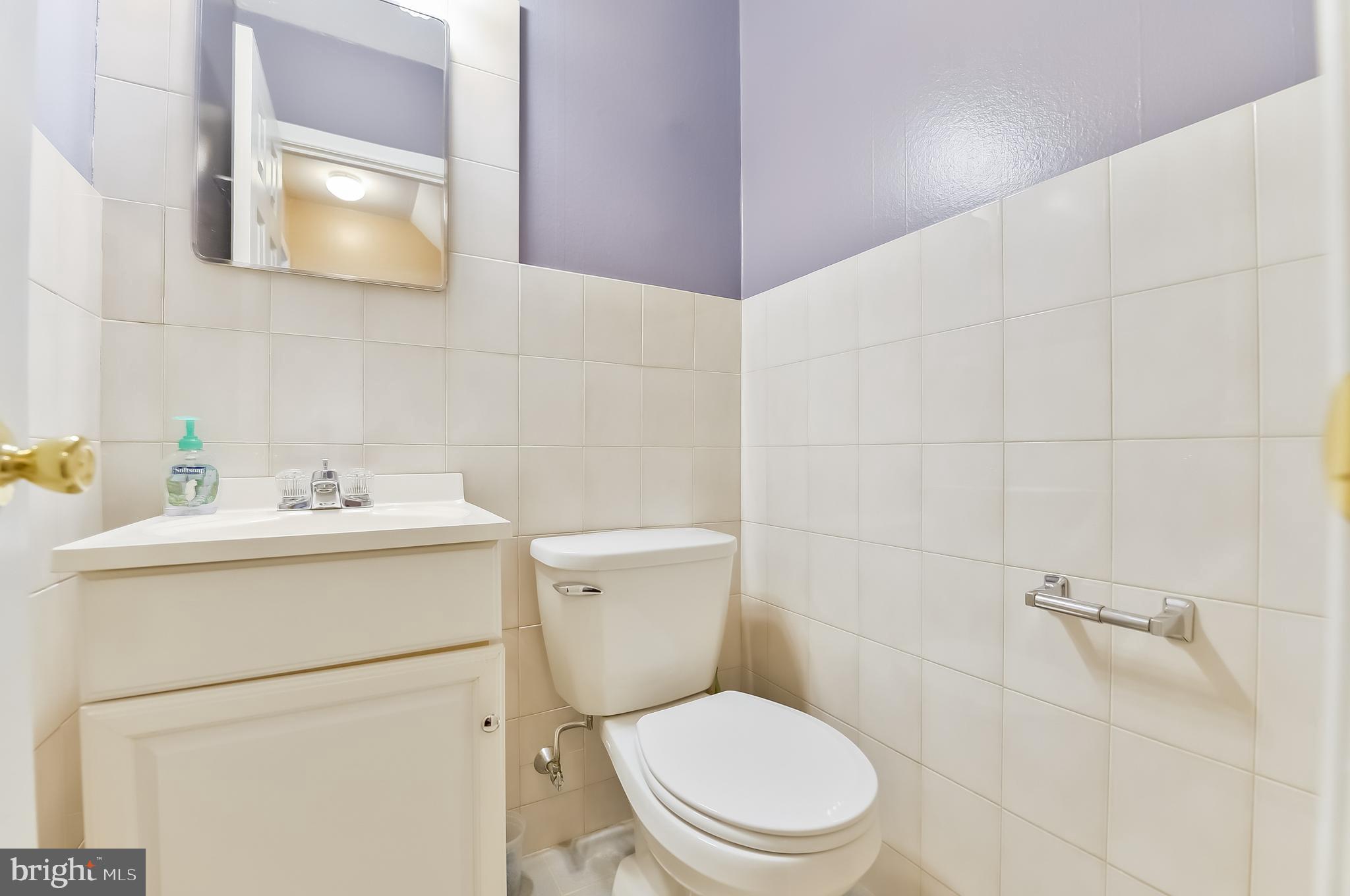620 Renz Street Philadelphia, PA 19128 - Photo 24 of 32 First Floor Powder Room