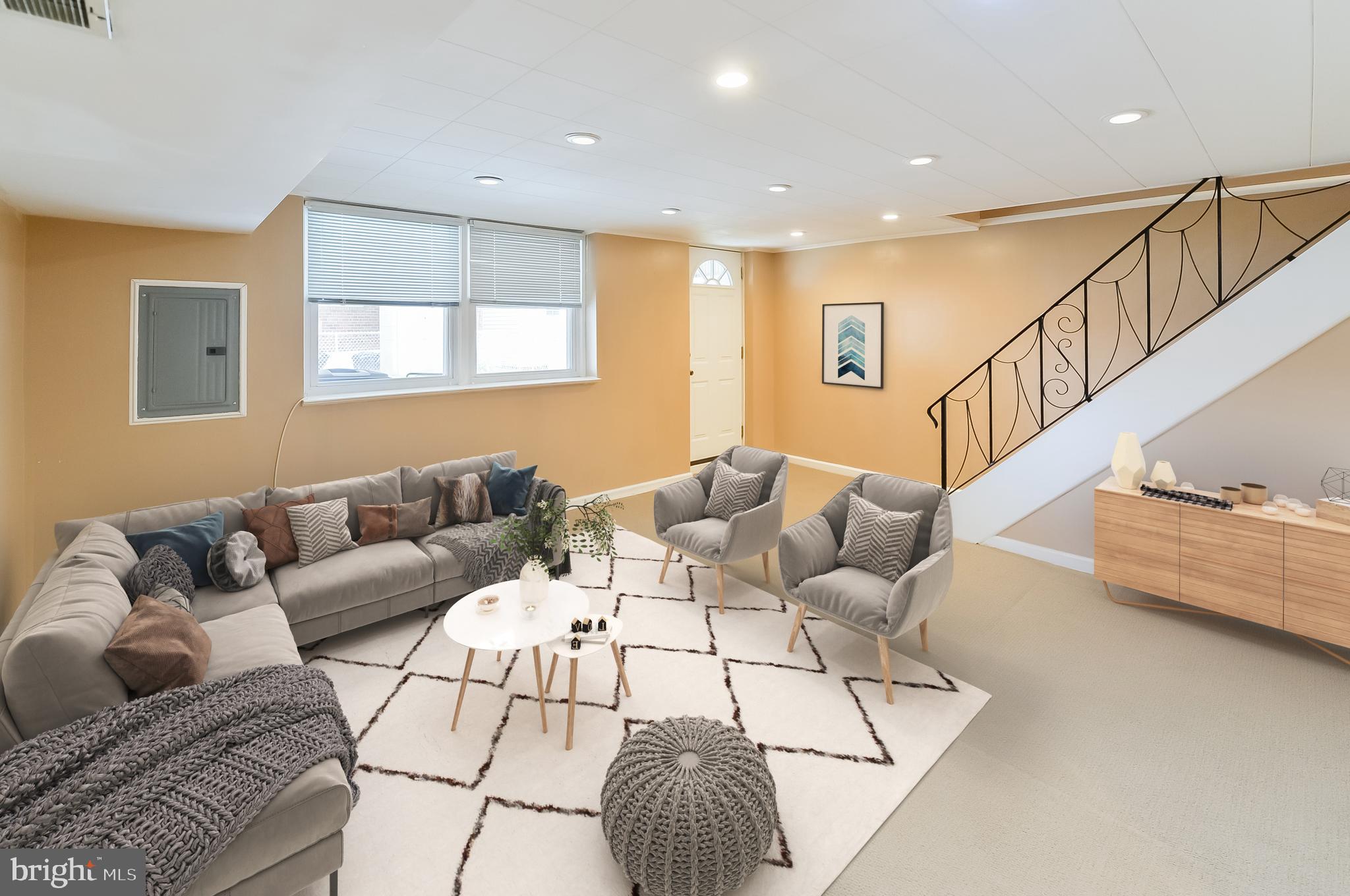 620 Renz Street Philadelphia, PA 19128 - Photo 25 of 32 Family Room - Virtually Staged