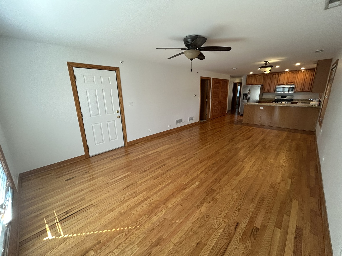 308 State Street, Unit 2 Lemont, IL 60439 - Photo 5 of 13 Gallery Image 5
