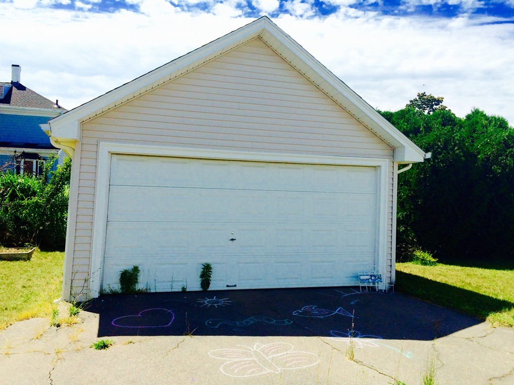 93 Squanto Road Quincy, MA 02169 - Photo 3 of 3 Gallery Image 3
