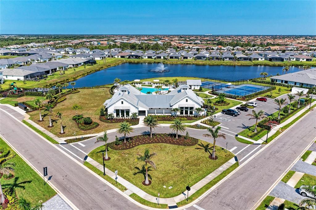 18530 Midsummer Place Venice, FL 34293 - Photo 74 of 100 Gallery Image 74