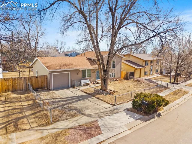 $399,000 | 2123 Fernwood Drive, Colorado Springs, CO 80910