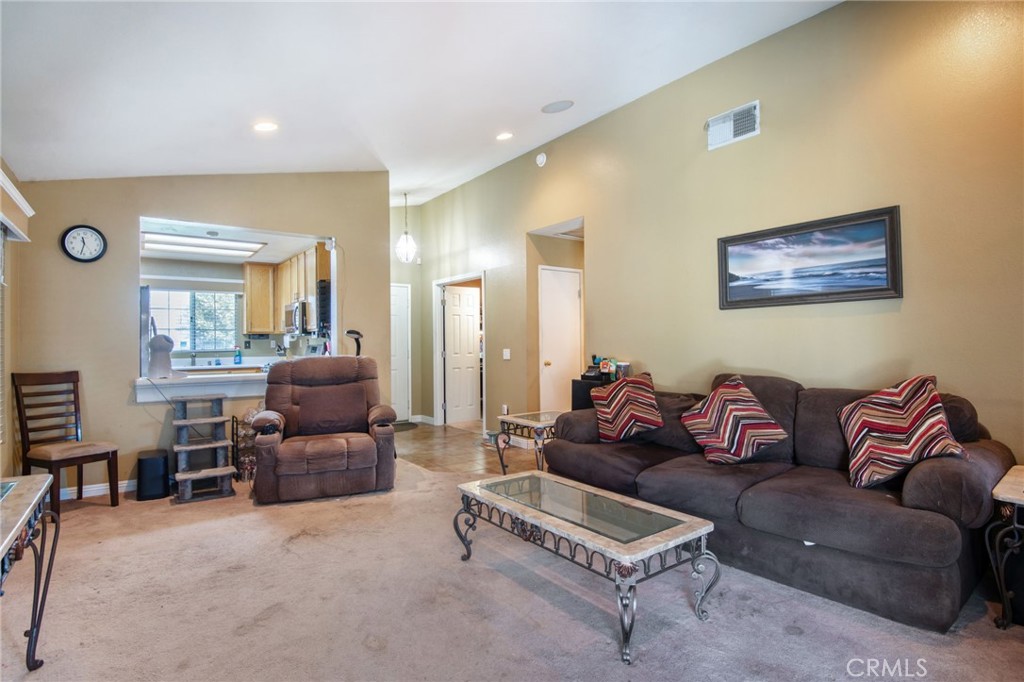 27139 Terrytown Road Sun City, CA 92586 - Photo 5 of 31 Gallery Image 5