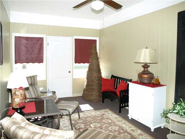 340 Walnut Street Circleville, OH 43113 - Photo 5 of 17