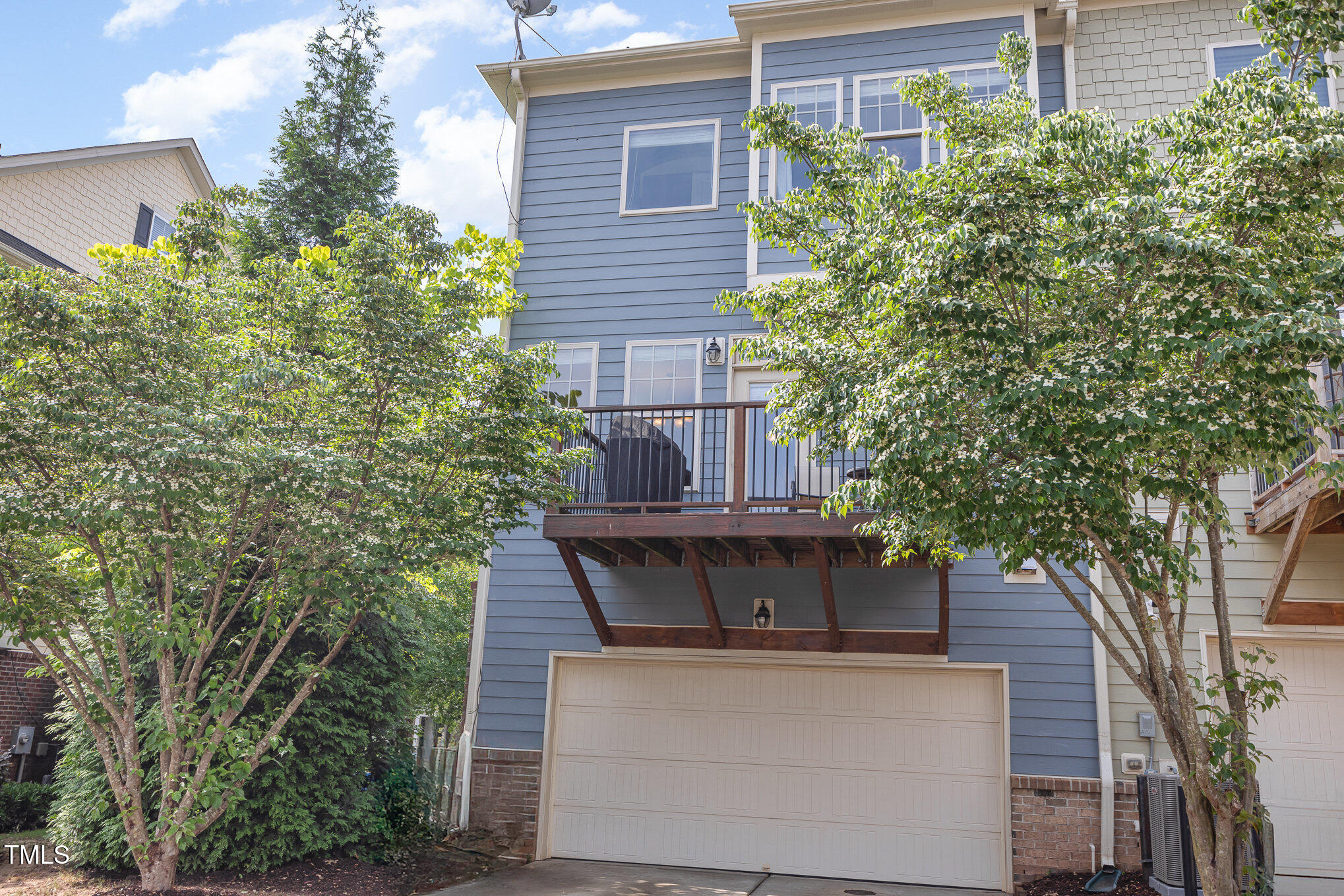 1427 Van Page Boulevard Raleigh, NC 27607 - Photo 25 of 28 025_bc4a8009-edit_37