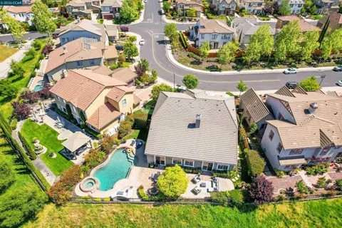 $2,439,000 | 1518 Colchester Street, Danville, CA 94506
