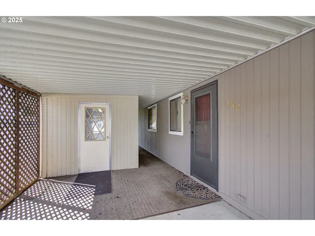 $139,000 | 17401 Southeast 39th Street, Unit 102, Vancouver, WA 98683