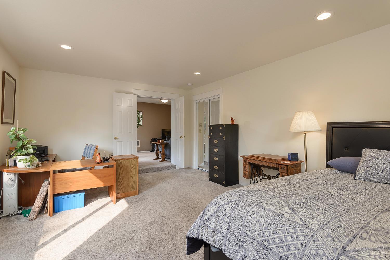 19369 Indian Summer Road Bend, OR 97702 - Photo 11 of 25 Additional Photo