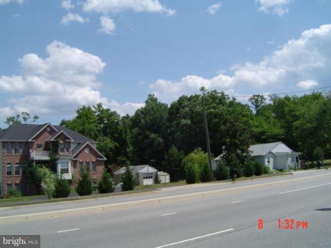 5501 Clifton Road Clifton, VA 20124 - Photo 13 of 13 Additional Street Scene