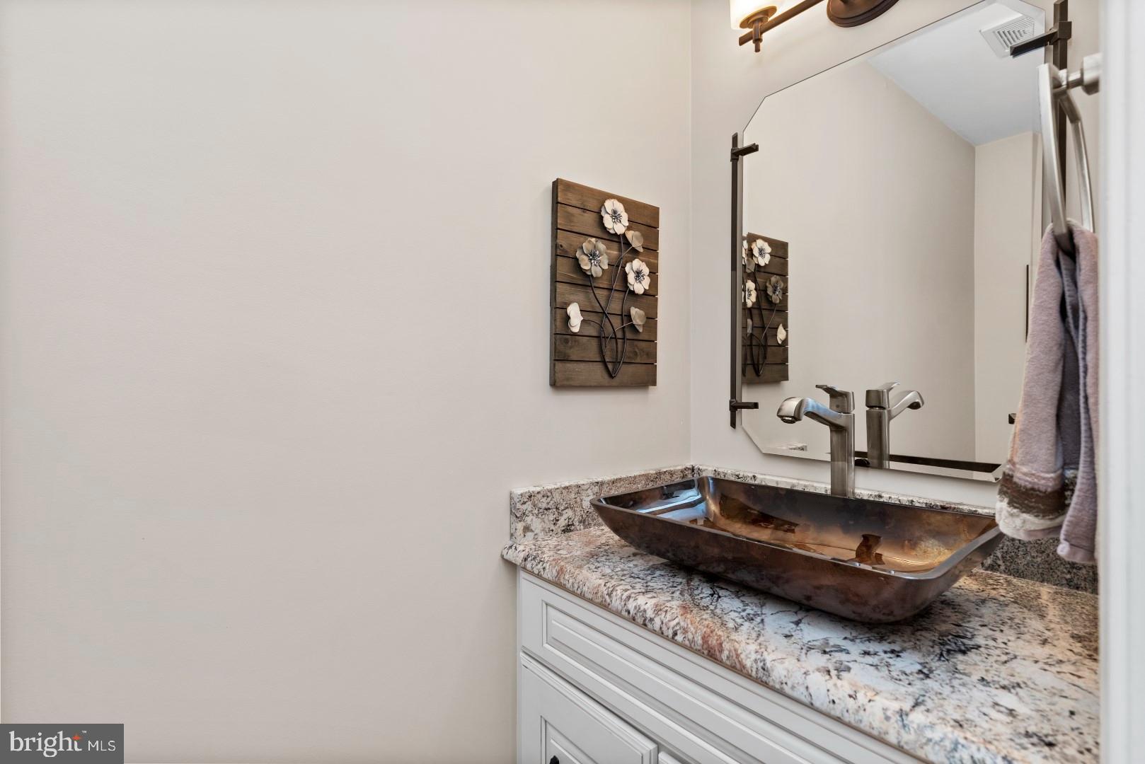 2069 Raleigh Road Hummelstown, PA 17036 - Photo 30 of 42 1st floor 1/2 bath