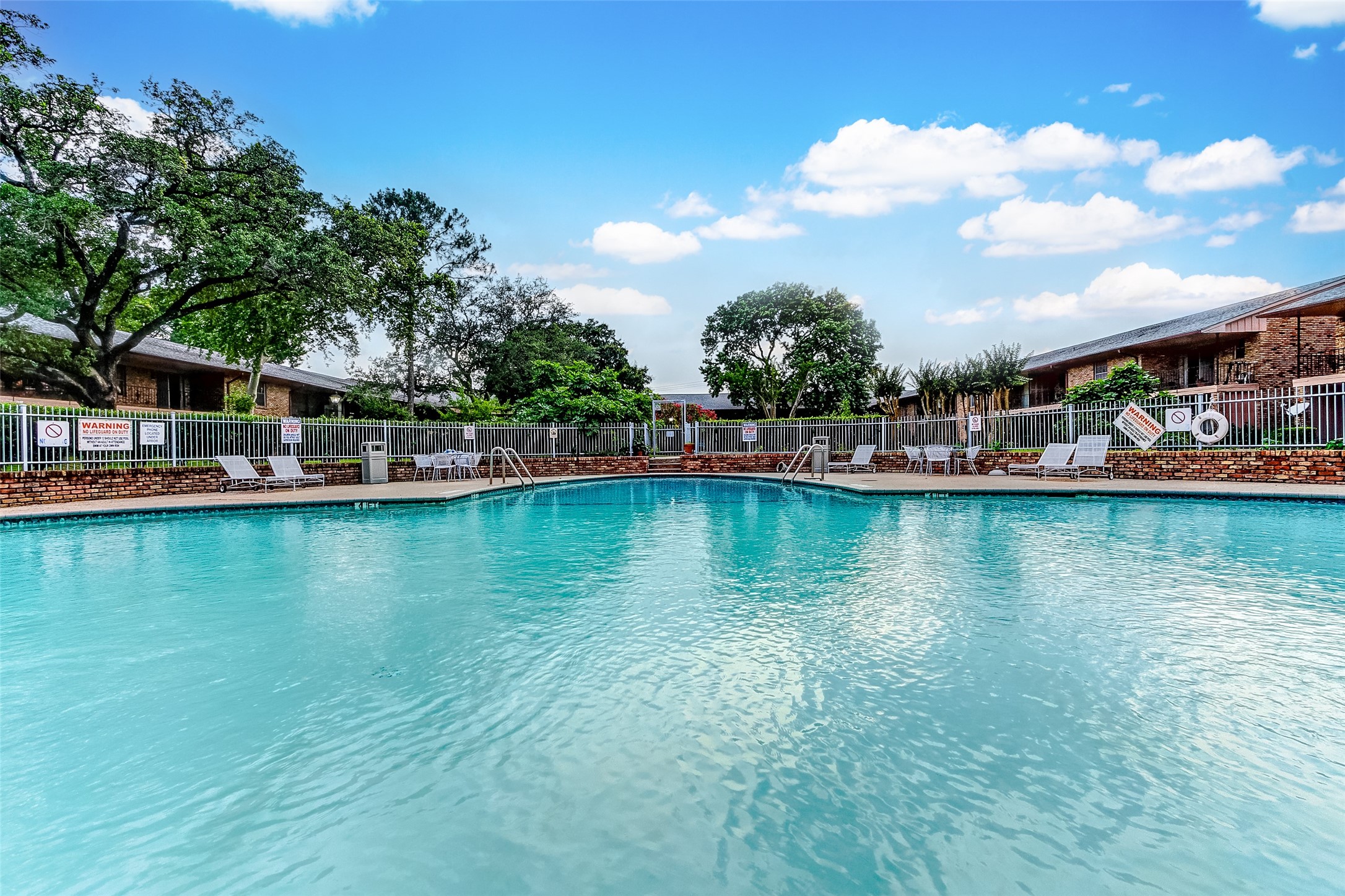 7600 Burgoyne Road, Unit 159 Houston, TX 77063 - Photo 34 of 40 Gallery Image 34
