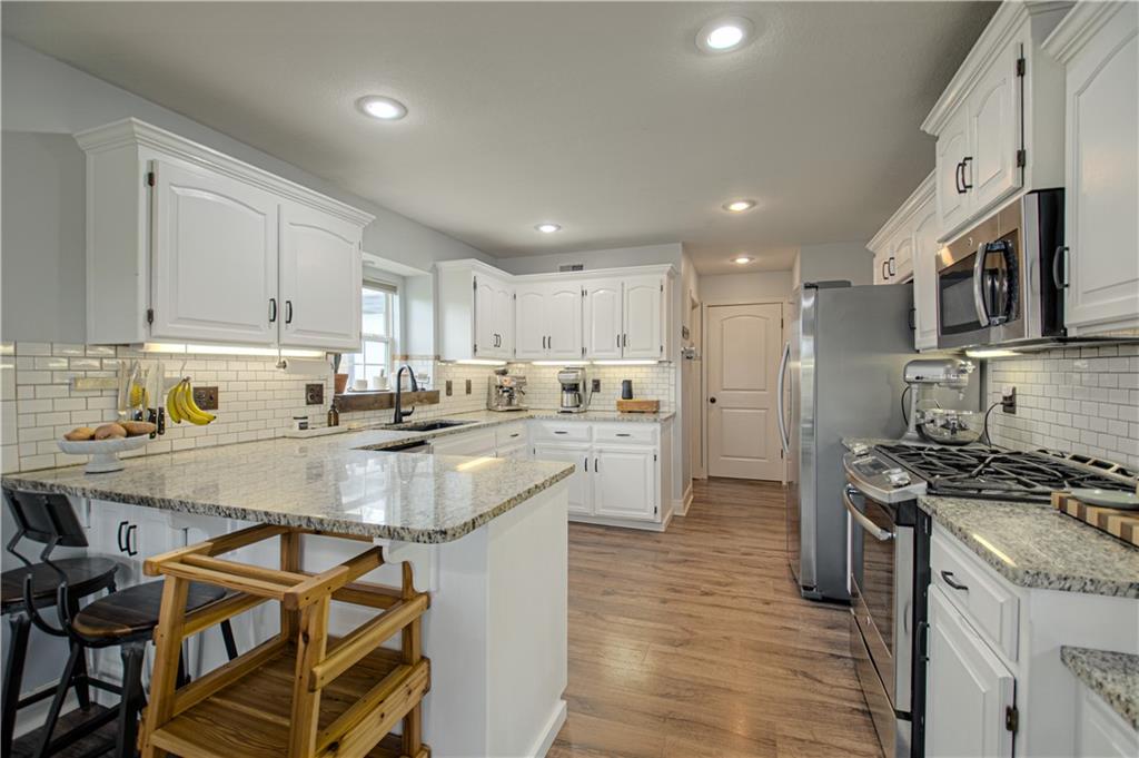 16023 Jesse James Farm Road Kearney, MO 64060 - Photo 11 of 78