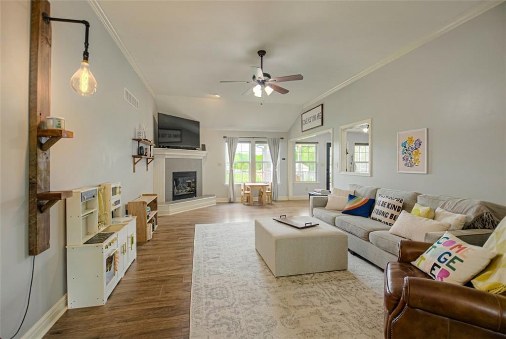 16023 Jesse James Farm Road Kearney, MO 64060 - Photo 5 of 78