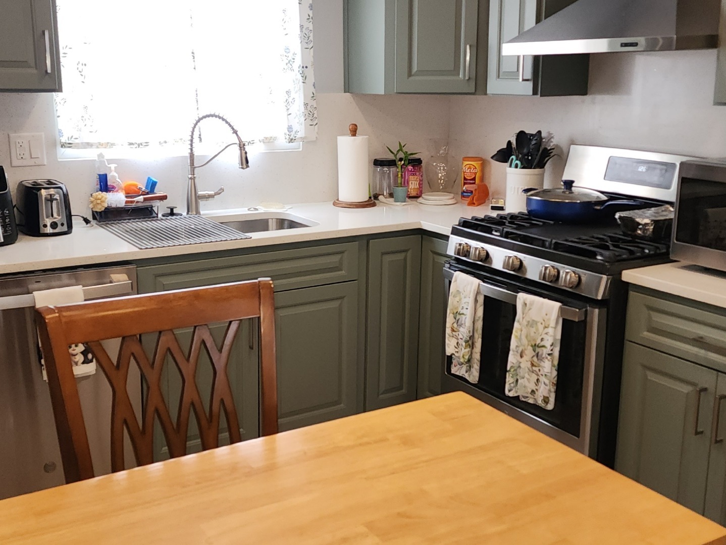 531 Redwood Road Bolingbrook, IL 60440 - Photo 6 of 21