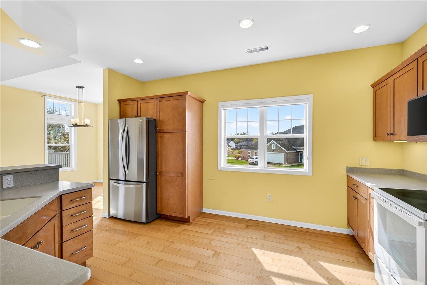 30 Keystone Way, Unit 22 Fitchburg, WI 53711 - Photo 24 of 57