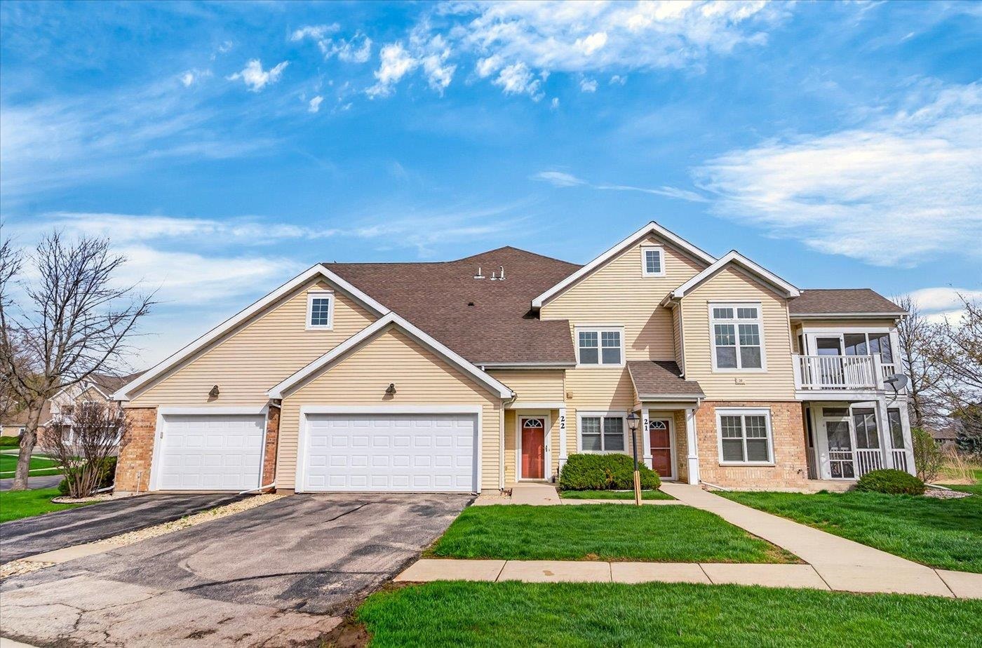 30 Keystone Way, Unit 22 Fitchburg, WI 53711 - Photo 3 of 57