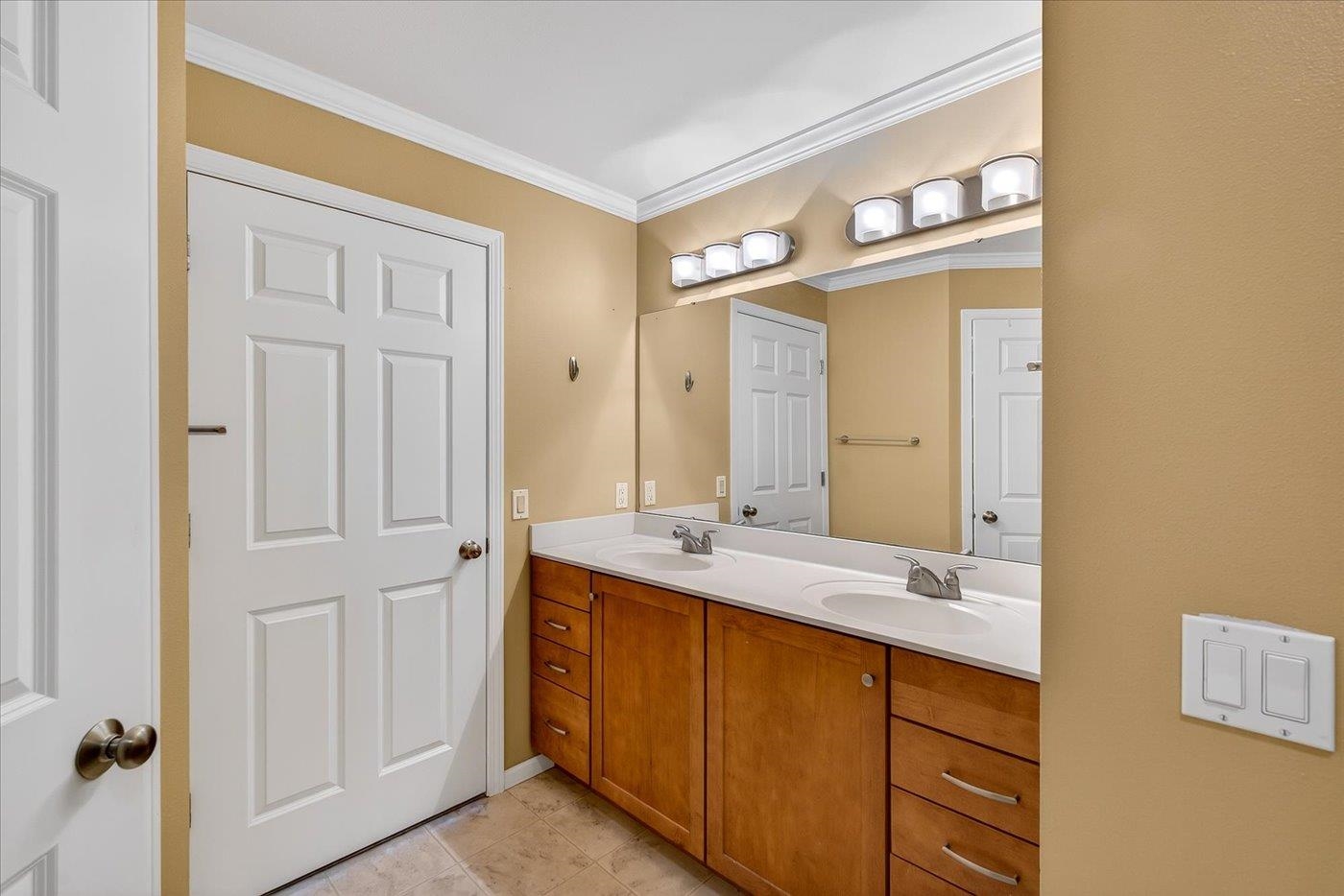 30 Keystone Way, Unit 22 Fitchburg, WI 53711 - Photo 43 of 57