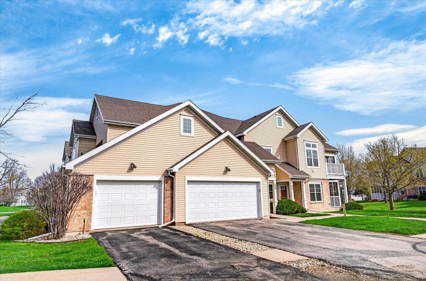 30 Keystone Way, Unit 22 Fitchburg, WI 53711 - Photo 6 of 57