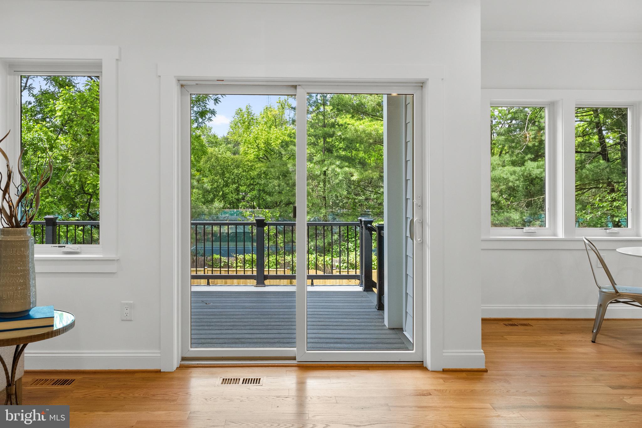 5226 Baltimore Avenue Bethesda, MD 20816 - Photo 35 of 101