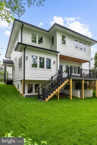 $2,289,000 | 5226 Baltimore Avenue, Bethesda, MD 20816