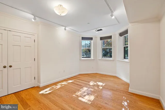 $6,750 | 4 Logan Circle Northwest, Unit 1, Washington, DC 20005