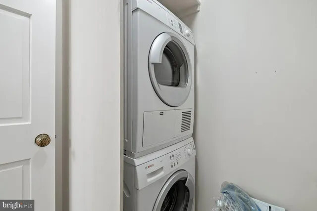 $6,750 | 4 Logan Circle Northwest, Unit 1, Washington, DC 20005