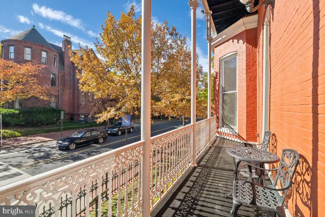 $6,750 | 4 Logan Circle Northwest, Unit 1, Washington, DC 20005