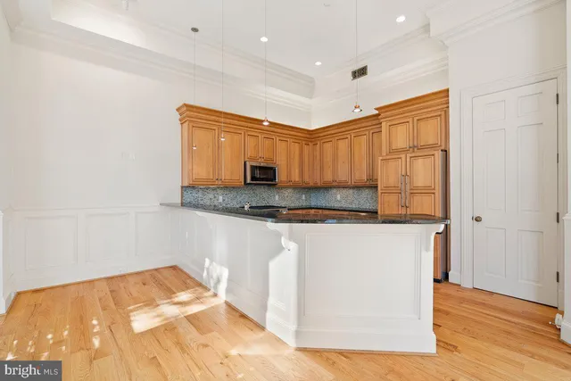 $6,750 | 4 Logan Circle Northwest, Unit 1, Washington, DC 20005