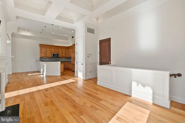 $6,750 | 4 Logan Circle Northwest, Unit 1, Washington, DC 20005