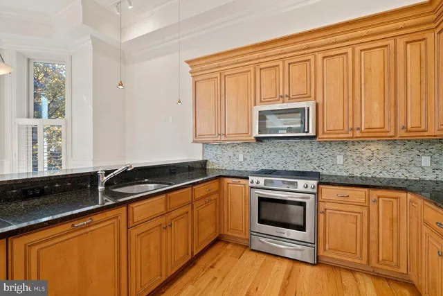 $6,750 | 4 Logan Circle Northwest, Unit 1, Washington, DC 20005