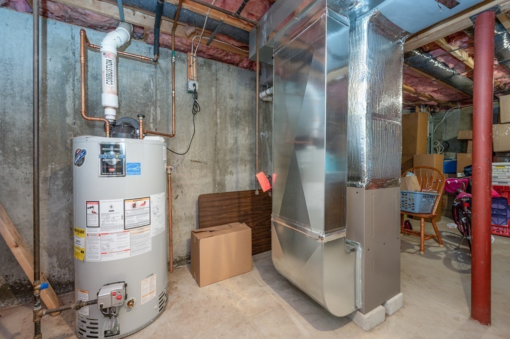 85 Elyse Road Mansfield, MA 02048 - Photo 22 of 30 a bathroom with a sink toilet and shower