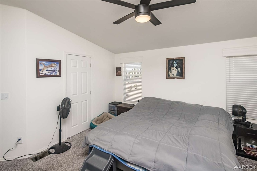 328 South Houck Road Golden Valley, AZ 86413 - Photo 17 of 40 Bedroom