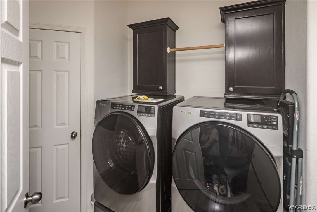 328 South Houck Road Golden Valley, AZ 86413 - Photo 26 of 40 Laundry