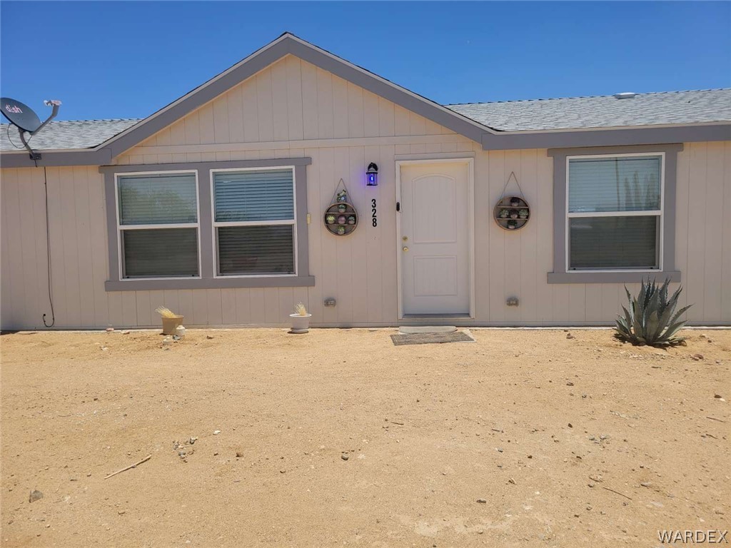 328 South Houck Road Golden Valley, AZ 86413 - Photo 3 of 40 Front of Structure
