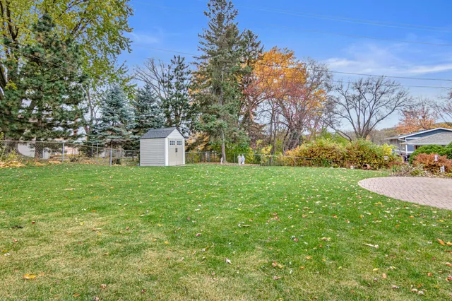 $440,000 | 1190 Sextant Avenue West, St. Paul, MN 55113