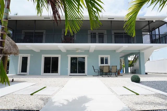 a view of a entryway front of house