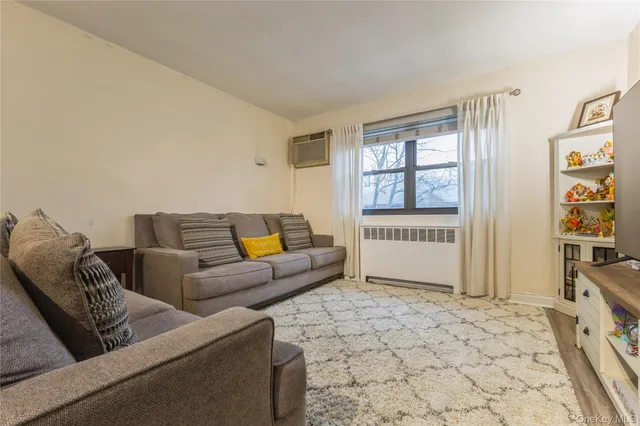 $379,990 | 155-30 86th Street, Unit 30 | Lindenwood