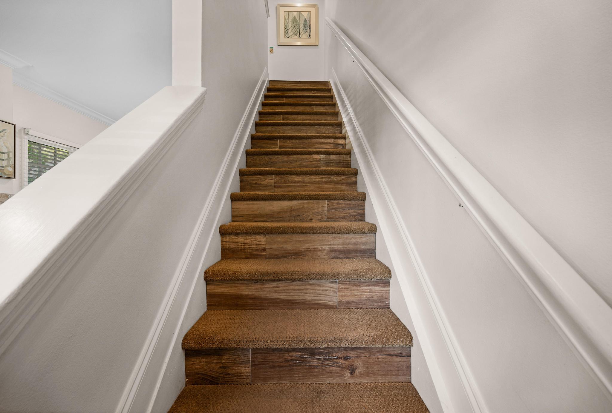 2002 Marina Villa Drive Marathon, FL 33050 - Photo 24 of 53 Interior stairs